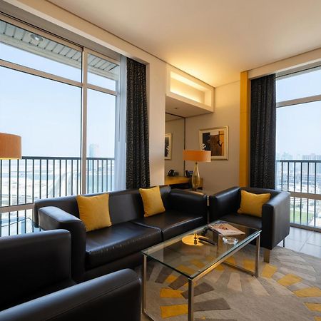 Hala Arjaan by Rotana, Deluxe Hotel Apartments Abu Dhabi Buitenkant foto