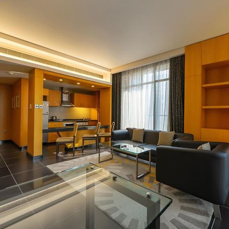 Hala Arjaan by Rotana, Deluxe Hotel Apartments Abu Dhabi Buitenkant foto