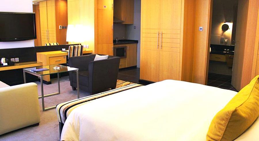 Hala Arjaan by Rotana, Deluxe Hotel Apartments Abu Dhabi Buitenkant foto