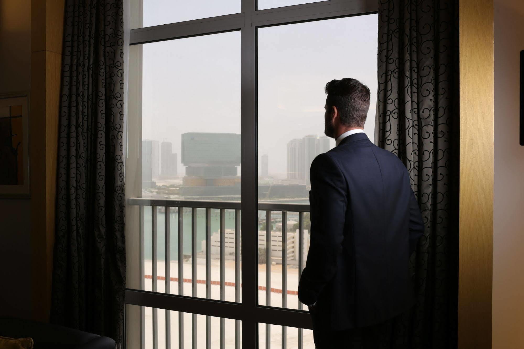 Hala Arjaan by Rotana, Deluxe Hotel Apartments Abu Dhabi Buitenkant foto